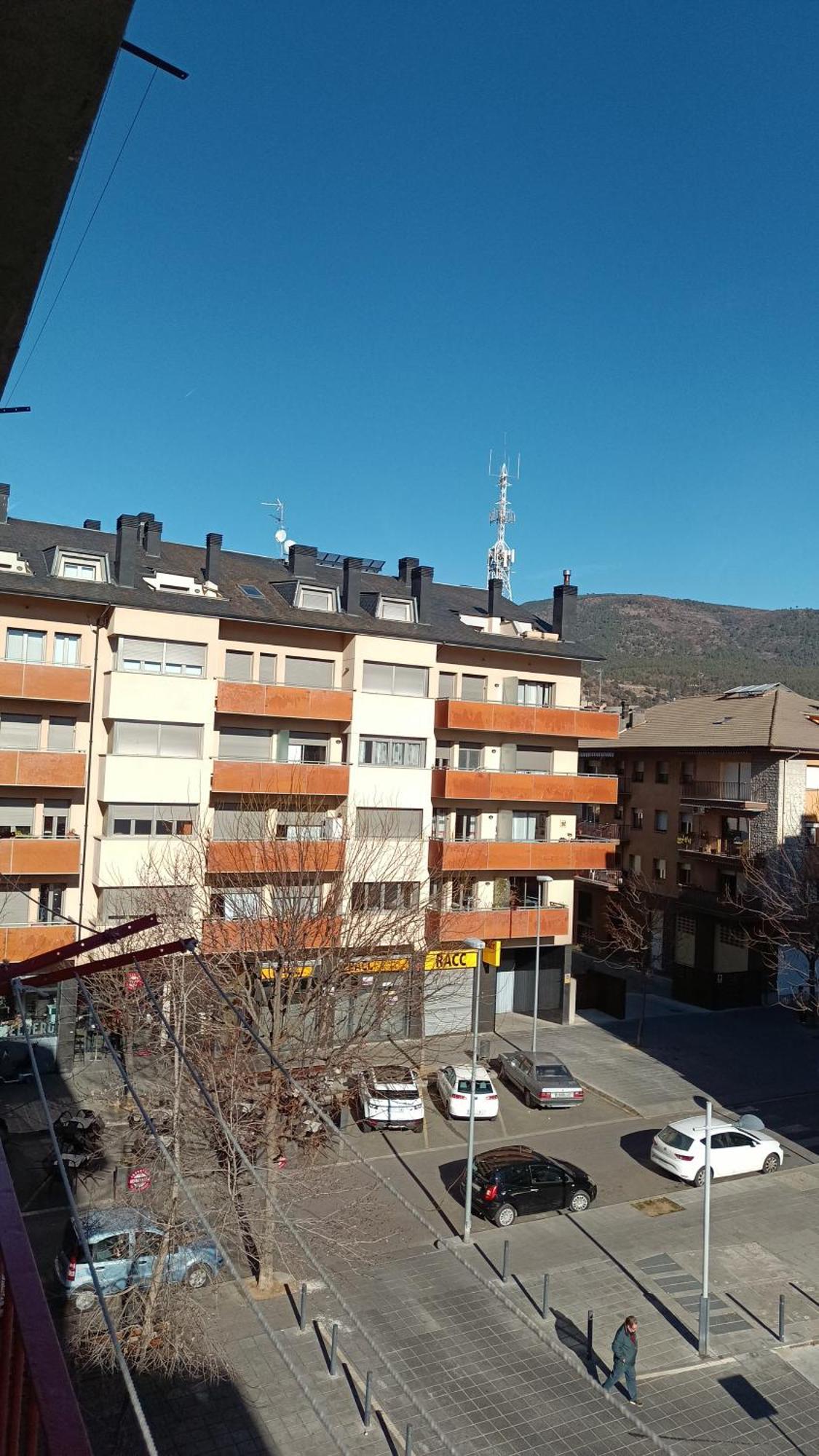 Apartamento Estel ラ・セウ・ドゥルジェイ エクステリア 写真